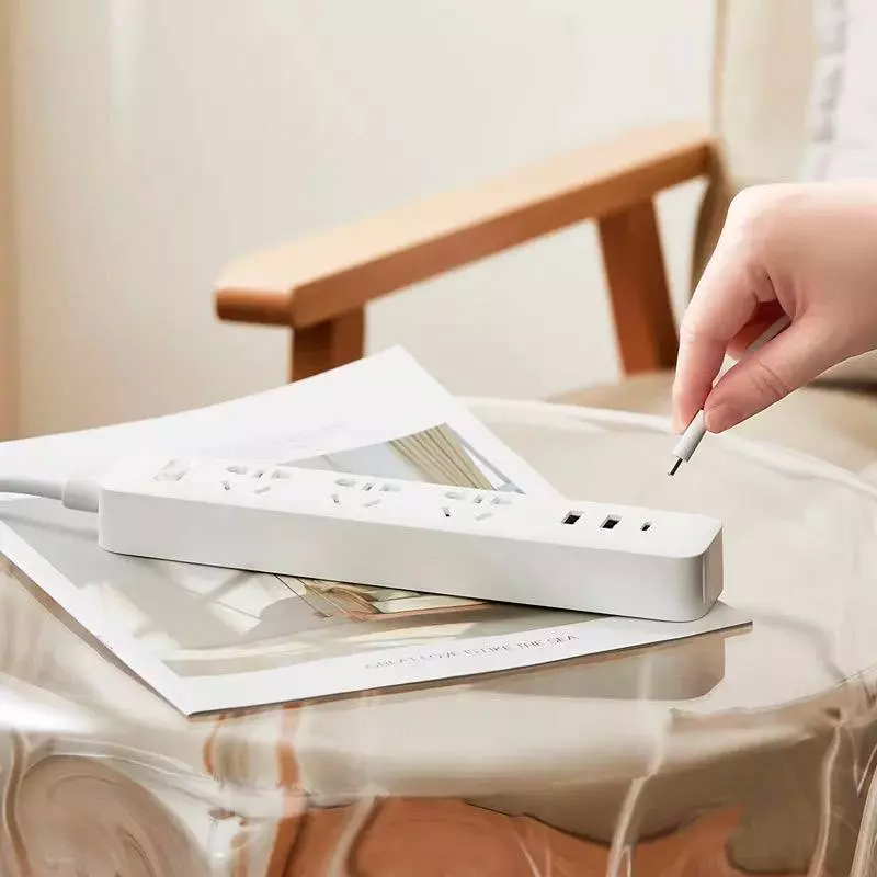Удлинитель Xiaomi Power Strip 3 (XMCXB05QM) 1.8 м White (Белый) Удлинитель Xiaomi Power Strip 3 (XMCXB05QM) 1.8 м White (Белый)
