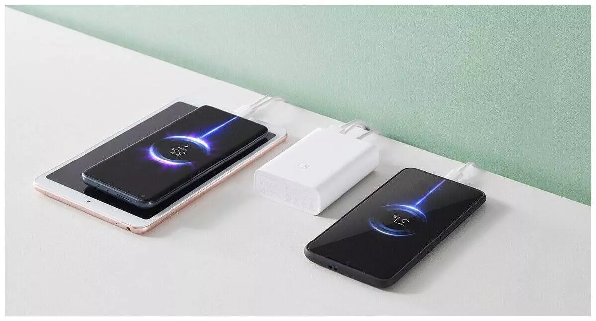 Аккумулятор Xiaomi Power Bank 10000mAh Pocket Version (PB1022ZM) White (Белый) CN Аккумулятор Xiaomi Power Bank 10000mAh Pocket Version (PB1022ZM) White (Белый) CN