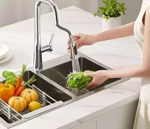 Выдвижной кухонный смеситель Xiaomi Mijia Pull-out kitchen Faucet S1 (MJCLSCFLT01DB) Silver (Серебристый) Выдвижной кухонный смеситель Xiaomi Mijia Pull-out kitchen Faucet S1 (MJCLSCFLT01DB) Silver (Серебристый)
