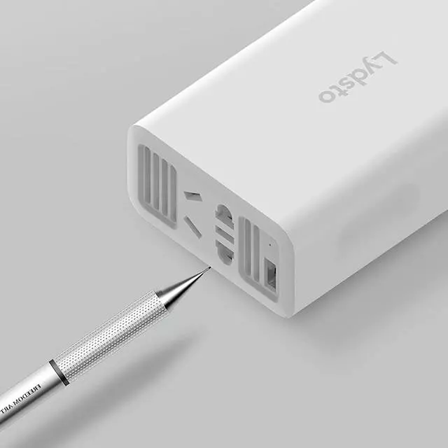 Инвертор автомобильный Lydsto Car Inverter Standard (YM-CZNBQ01) White (Белый) Инвертор автомобильный Lydsto Car Inverter Standard (YM-CZNBQ01) White (Белый)