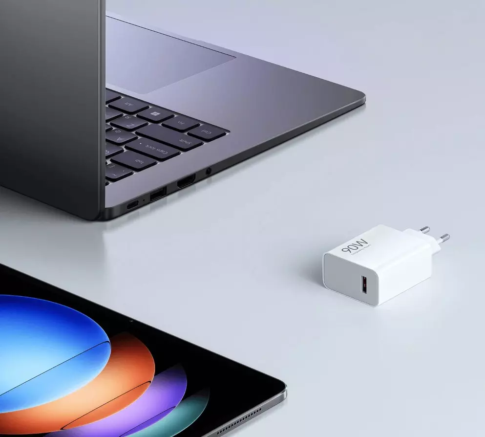 Зарядное устройство Xiaomi 90W HyperCharge Combo Type-A (MDY-15-EK) White (Белый) Global Version Зарядное устройство Xiaomi 90W HyperCharge Combo Type-A (MDY-15-EK) White (Белый) Global Version
