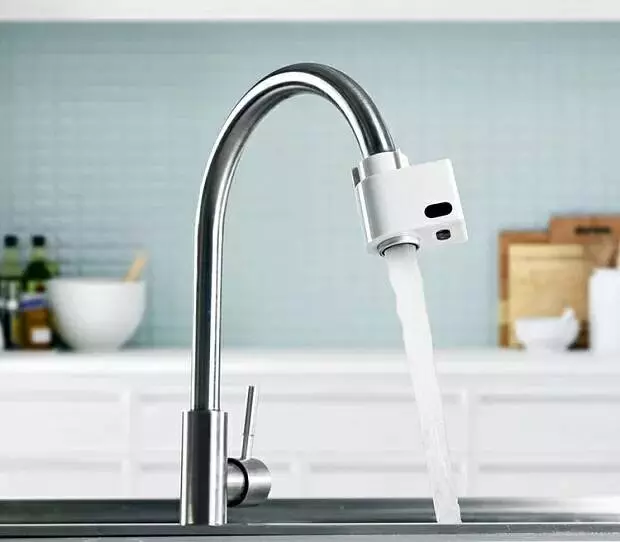 Насадка на крана водосберегающая Xiaomi Smartda Induction Home Water Sensor (HD-ZNJSQ-06) White (Белый) Насадка на крана водосберегающая Xiaomi Smartda Induction Home Water Sensor (HD-ZNJSQ-06) White (Белый)