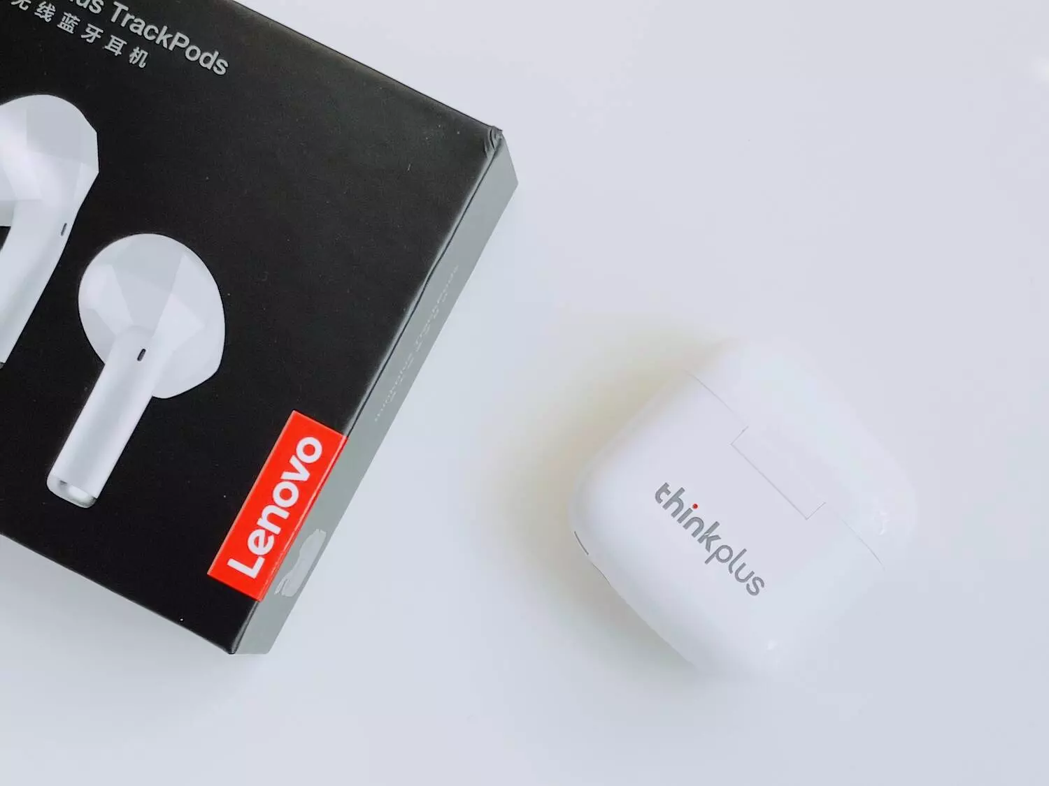 Беспроводные наушники Lenovo TW50 Thinkplus Trackpods White (Белый) Global Version Беспроводные наушники Lenovo TW50 Thinkplus Trackpods White (Белый) Global Version