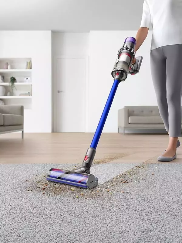 Пылесос Dyson V11 Advanced Nickel Purple (SV51) Пылесос Dyson V11 Advanced Nickel Purple (SV51)