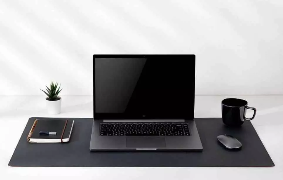 Коврик для мыши Xiaomi Extra Large Dual Material Mouse Pad (XMSBD20YM) Black (Черный) Коврик для мыши Xiaomi Extra Large Dual Material Mouse Pad (XMSBD20YM) Black (Черный)