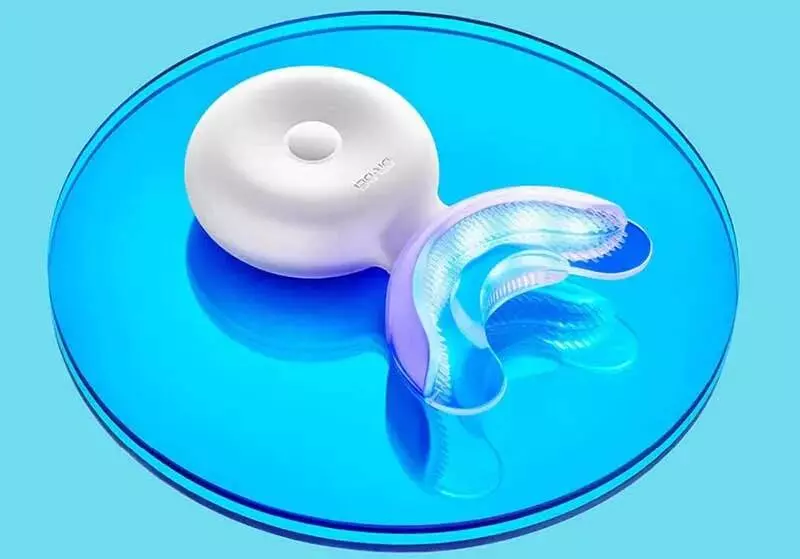 Ультразвуковой аппарат для отбеливания зубов Xiaomi Dr. Bei Sonic W7 Sonic Teeth Apparatus Set White (Белый)