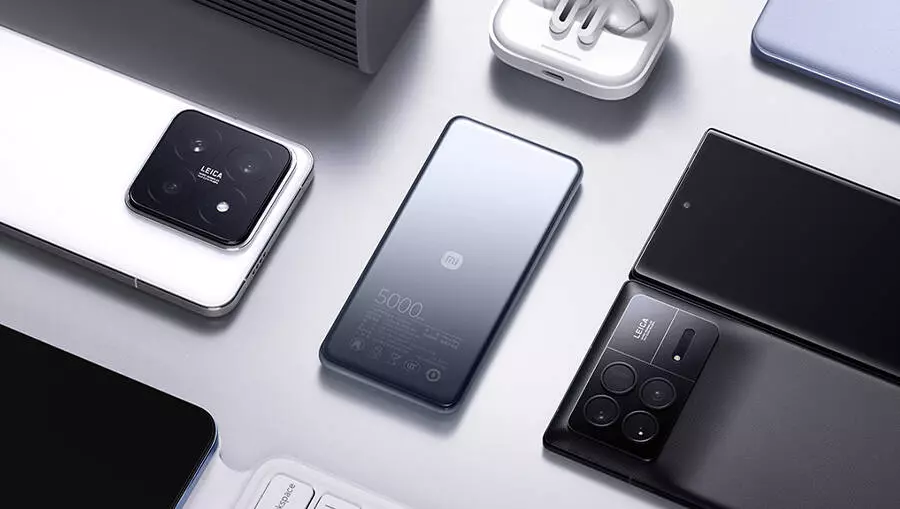 Ультратонкий внешний аккумулятор Xiaomi Ultrathin Power Bank 5000 mAh (PB0520MI) Silver (Серебристый)