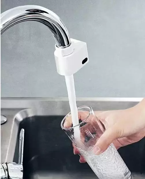 Насадка на крана водосберегающая Xiaomi Smartda Induction Home Water Sensor (HD-ZNJSQ-06) White (Белый) Насадка на крана водосберегающая Xiaomi Smartda Induction Home Water Sensor (HD-ZNJSQ-06) White (Белый)