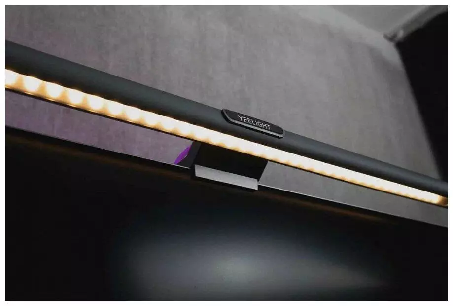 Лампа на монитор Xiaomi Yeelight LED Screen Light Bar Pro (YLTD003) 10 Вт Gray (Серый) Лампа на монитор Xiaomi Yeelight LED Screen Light Bar Pro (YLTD003) 10 Вт Gray (Серый)