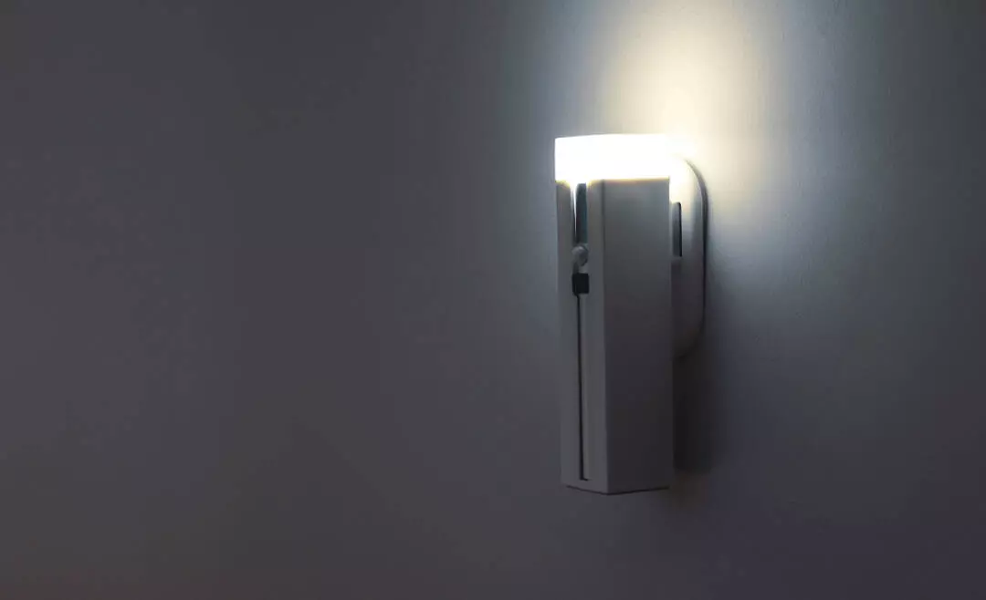 Фонарь светильник Xiaomi Nextool Multifunction Induction Flashlight ZES0425 Silver (Серебристый) Фонарь светильник Xiaomi Nextool Multifunction Induction Flashlight ZES0425 Silver (Серебристый)