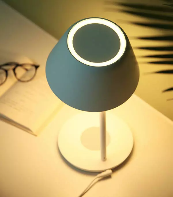 Настольная лампа светодиодная Xiaomi YEELIGHT LED TABLE LAMP (YLCT02YL), 18 Вт White (Белый) Настольная лампа светодиодная Xiaomi YEELIGHT LED TABLE LAMP (YLCT02YL), 18 Вт White (Белый)