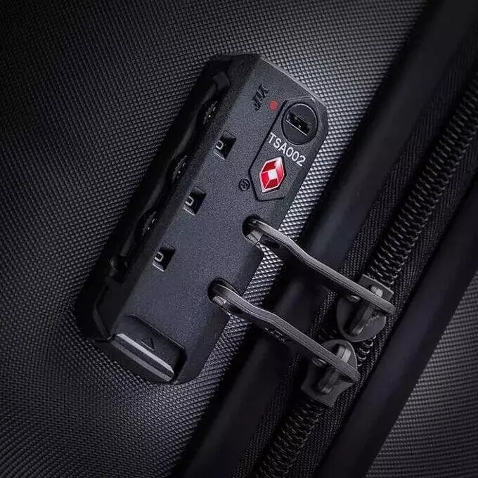 Чемодан Xiaomi Luggage Youth Edition 24" (LXX07RM) Black (Черный) Чемодан Xiaomi Luggage Youth Edition 24" (LXX07RM) Black (Черный)