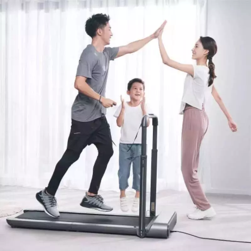 Электрическая беговая дорожка WalkingPad R1S Silver (Серебристый) CN Электрическая беговая дорожка WalkingPad R1S Silver (Серебристый) CN