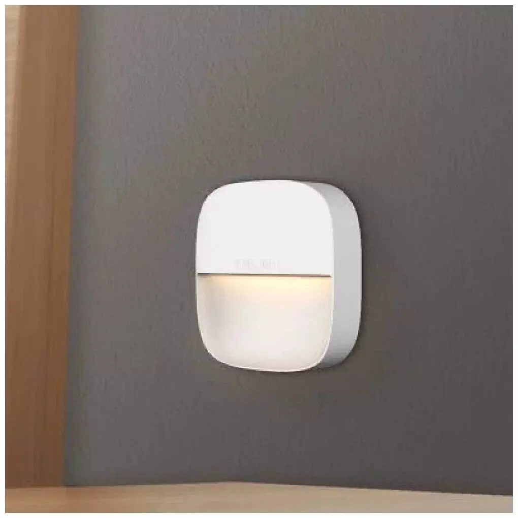 Ночник Yeelight Plug-in Night Light Sensitive (YLYD09YL) White (Белый)