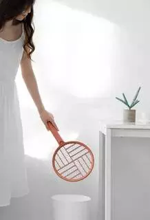 Складная электрическая мухобойка Sothing Foldable Electric Mosquito Swatter (DSHJ-S-1906) Red (Красный) Складная электрическая мухобойка Sothing Foldable Electric Mosquito Swatter (DSHJ-S-1906) Red (Красный)