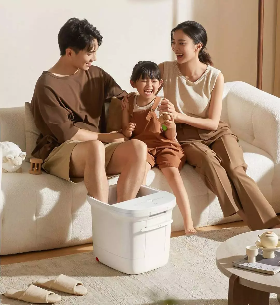 Массажная ванна для ног Xiaomi Mijia Foot Spa Massager (MJZYQ02XM) White (Белый) Массажная ванна для ног Xiaomi Mijia Foot Spa Massager (MJZYQ02XM) White (Белый)