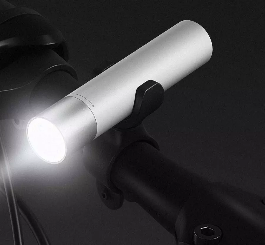 Фонарь Xiaomi Portable Flashlight LPB01ZM White (Белый) Фонарь Xiaomi Portable Flashlight LPB01ZM White (Белый)