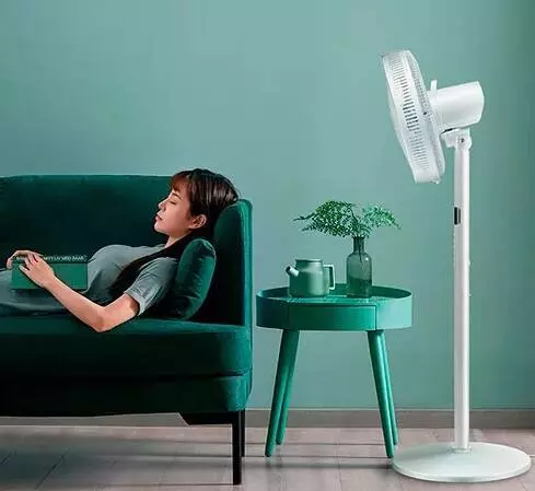 Напольный вентилятор Xiaomi Airmate Emmett Landing Fan CS35-R3 White (Белый) Напольный вентилятор Xiaomi Airmate Emmett Landing Fan CS35-R3 White (Белый)