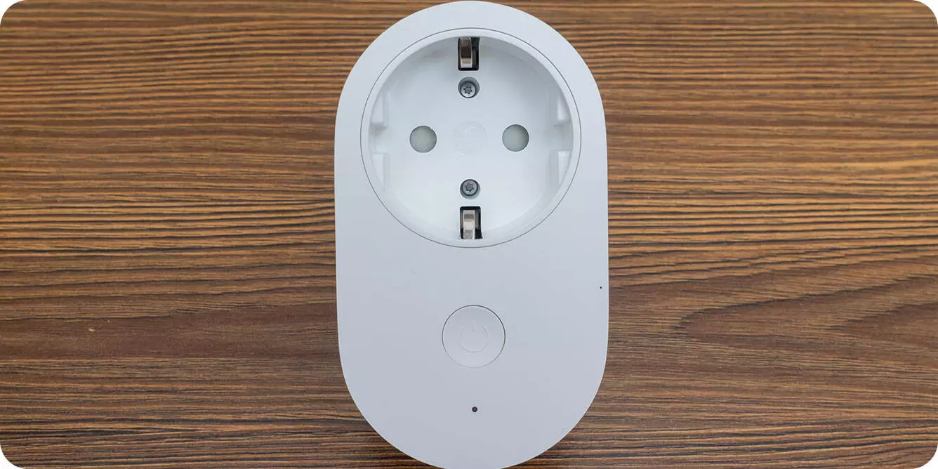 Умная розетка Xiaomi Smart Power Plug (ZNCZ05CM) White (Белый) Умная розетка Xiaomi Smart Power Plug (ZNCZ05CM) White (Белый)