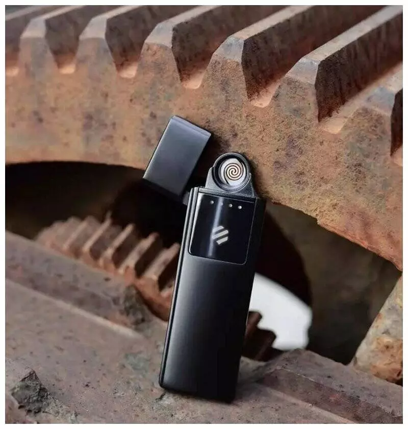 Зажигалка электронная Beebest Ultra-thin Charging Lighter L101 Black (Черный) Зажигалка электронная Beebest Ultra-thin Charging Lighter L101 Black (Черный)
