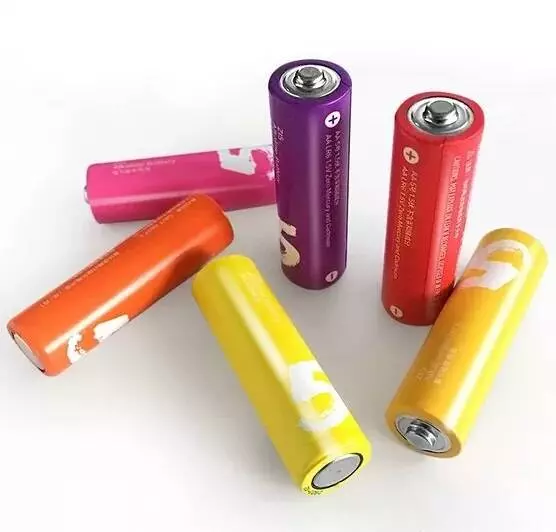 Батарейки ZMI Rainbow ZI5 тип AA 24 шт. (цветные) Батарейки ZMI Rainbow ZI5 тип AA 24 шт. (цветные)