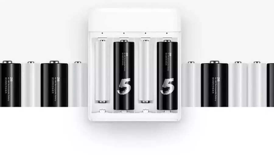 Зарядное устройство ZMI ZI5/ZI7 AA/AAA Ni-MH USB Battery Charger PB401 Зарядное устройство ZMI ZI5/ZI7 AA/AAA Ni-MH USB Battery Charger PB401