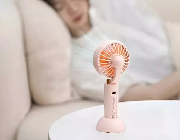 Портативный вентилятор Liberfeel Rechargeable Ultra-quiet Q47 Pink (Розовый) Портативный вентилятор Liberfeel Rechargeable Ultra-quiet Q47 Pink (Розовый)
