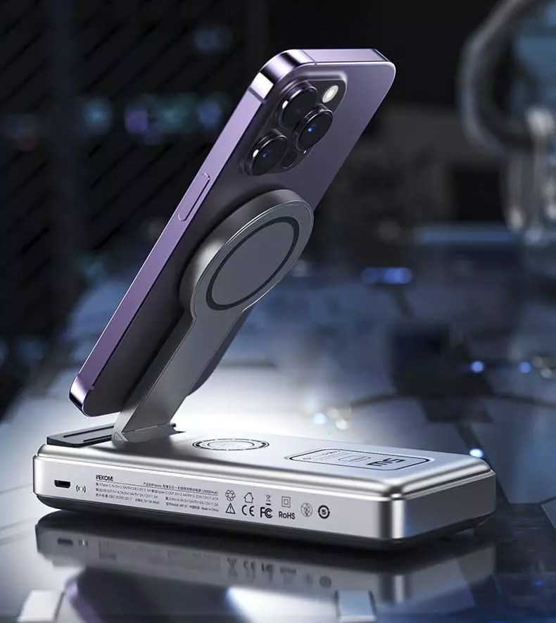 Беспроводная зарядная станция 5 в 1 20000mAh WEKOME WP-37 Silver (Серебристый) Беспроводная зарядная станция 5 в 1 20000mAh WEKOME WP-37 Silver (Серебристый)