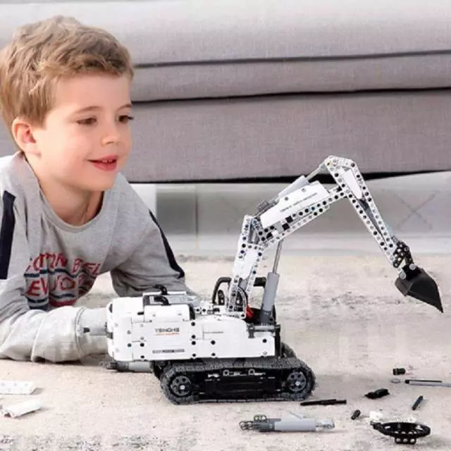 Конструктор экскаватор Xiaomi Mijia Children's Toy Building Engineering Excavator (GCWJJ01IQI) White (Белый) Конструктор экскаватор Xiaomi Mijia Children's Toy Building Engineering Excavator (GCWJJ01IQI) White (Белый)
