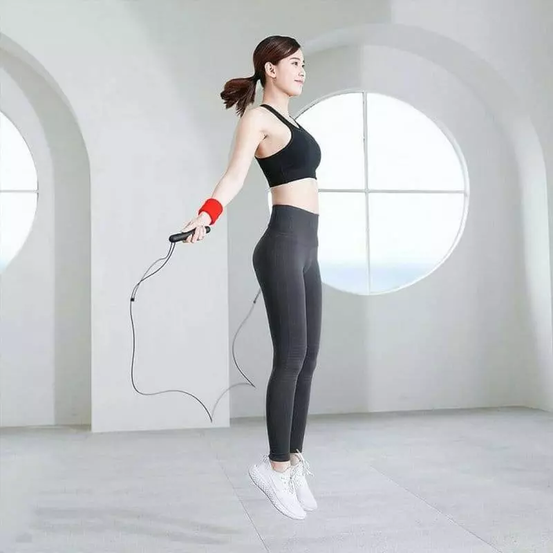Скакалка с дисплеем Yunmai Intelligent Training Jump Rope (YMSR-P701) Black (Черный) Скакалка с дисплеем Yunmai Intelligent Training Jump Rope (YMSR-P701) Black (Черный)