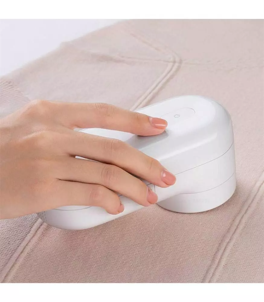 Машинка для удаления катышков Xiaomi Bomidi Lint Remover BMQ01 White (Белый) EU Машинка для удаления катышков Xiaomi Bomidi Lint Remover BMQ01 White (Белый) EU