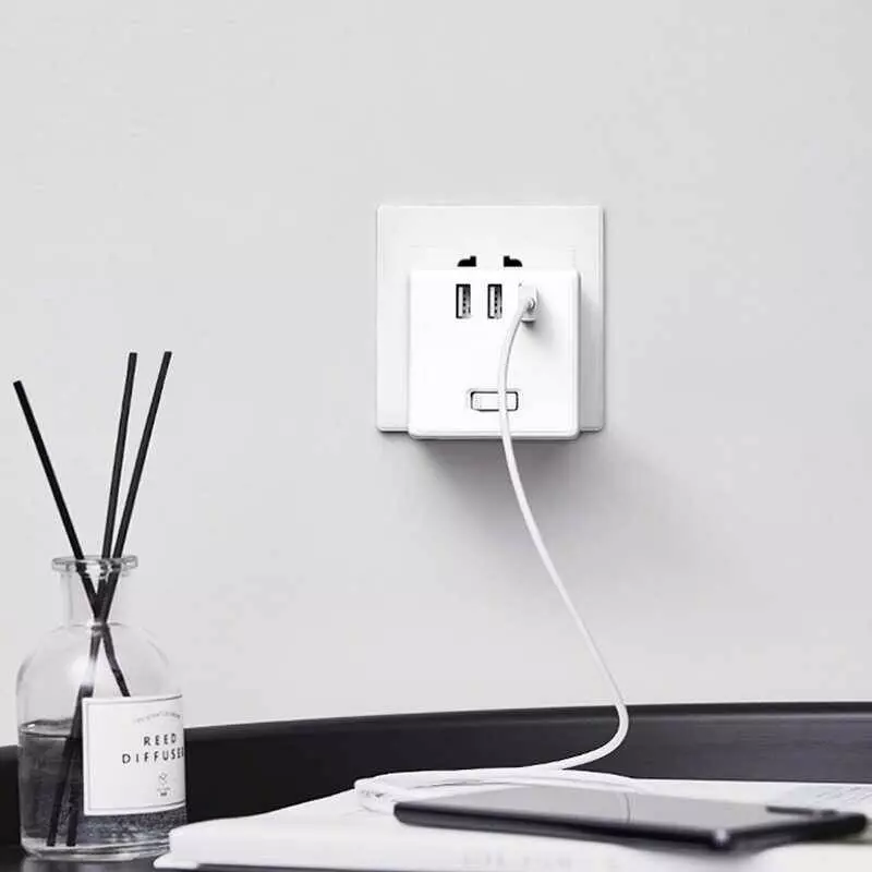 Сетевое зарядное устройство Xiaomi Mijia Rubik's Cube Converter White (Белый) Сетевое зарядное устройство Xiaomi Mijia Rubik's Cube Converter White (Белый)