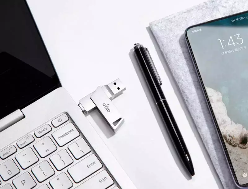 Флеш-накопитель Xiaomi Aigo USB 3.1 Type-C U350 32Gb Silver (Серебристый)