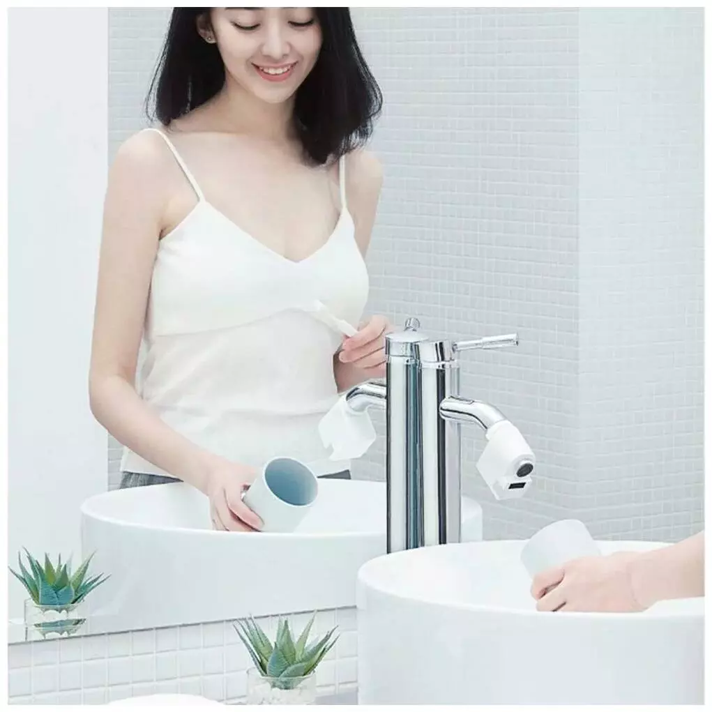 Насадка аэратор на крана Xiaomi Xiaoda Smartda Induction Home Water Sensor (HD-ZNJSQ-02) White (Белый) Насадка аэратор на крана Xiaomi Xiaoda Smartda Induction Home Water Sensor (HD-ZNJSQ-02) White (Белый)