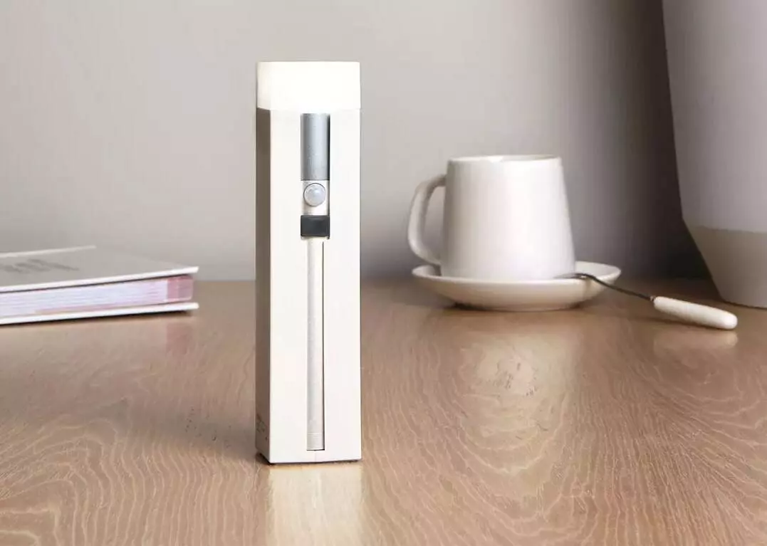 Фонарь светильник Xiaomi Nextool Multifunction Induction Flashlight ZES0425 Silver (Серебристый) Фонарь светильник Xiaomi Nextool Multifunction Induction Flashlight ZES0425 Silver (Серебристый)