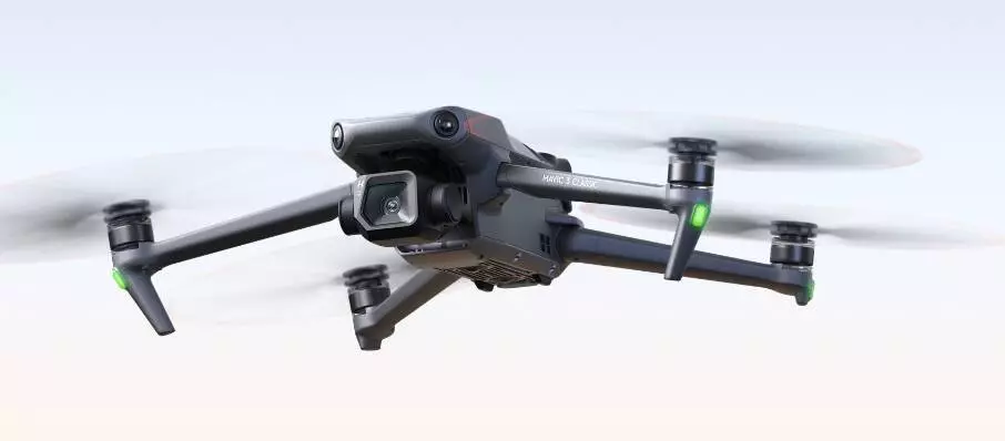 Квадрокоптер DJI Mavic 3 Classic (DJI RC) Gray (Серый) CN