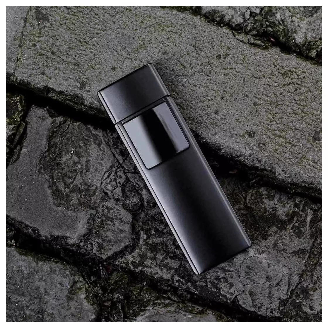 Зажигалка электронная Beebest Ultra-thin Charging Lighter L101S Black (Черный) Зажигалка электронная Beebest Ultra-thin Charging Lighter L101S Black (Черный)