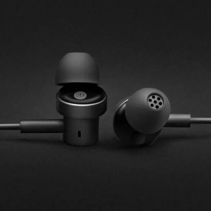 Беспроводные наушники Xiaomi Dual Driver In-Ear Earphones (DDQEJ05WM) Black (Черный) Беспроводные наушники Xiaomi Dual Driver In-Ear Earphones (DDQEJ05WM) Black (Черный)