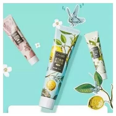 Зубная паста Xiaomi Dr.Bei Toothpaste (Фруктовая мята) Зубная паста Xiaomi Dr.Bei Toothpaste (Фруктовая мята)
