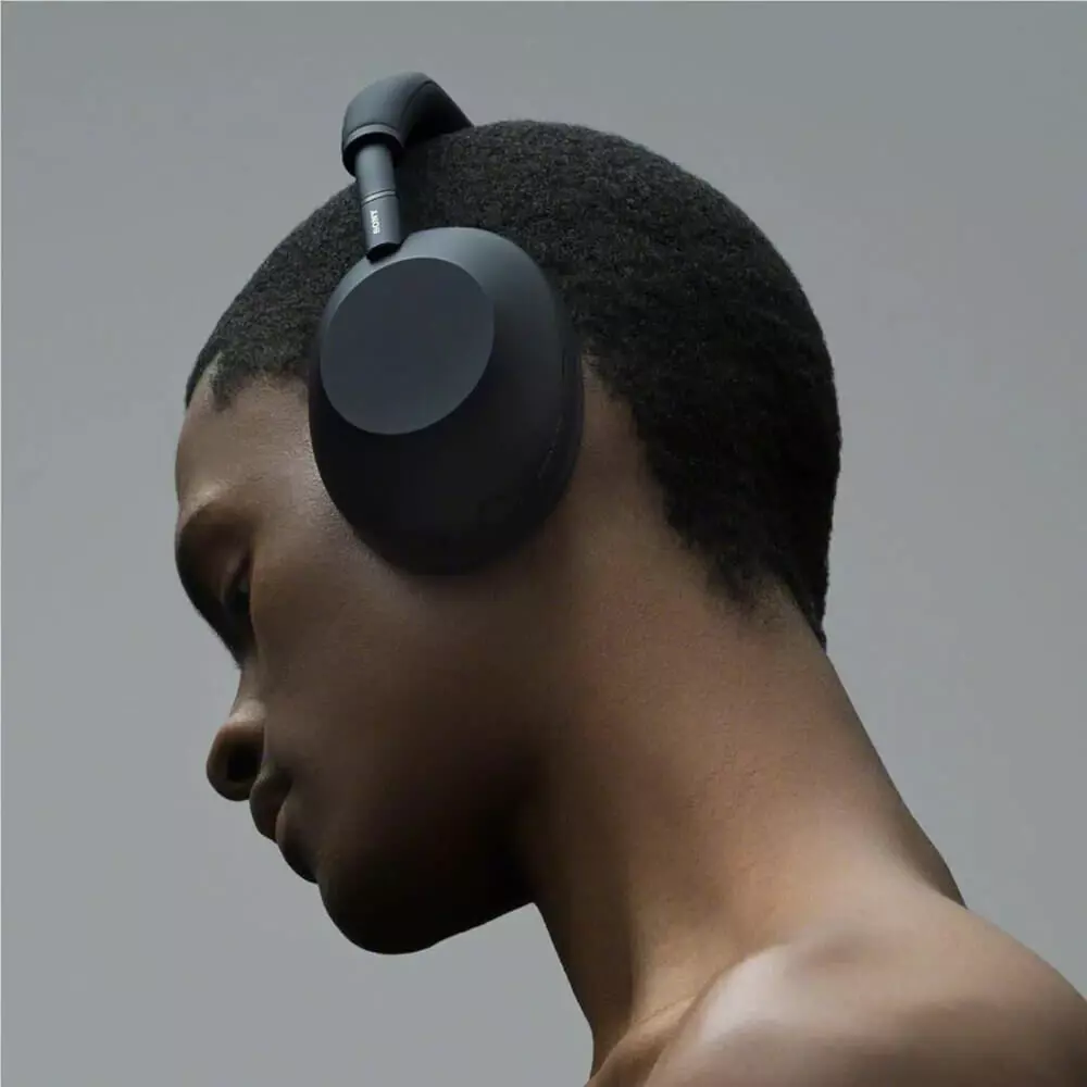 Беспроводные наушники с шумоподавлением Sony WH-1000XM6 Black (Черный) Беспроводные наушники с шумоподавлением Sony WH-1000XM6 Black (Черный)