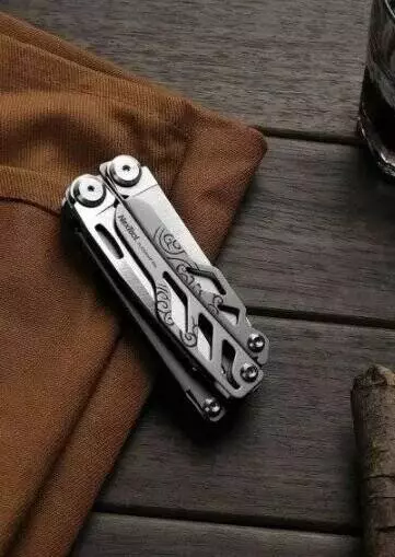 Мультитул NexTool Multifunction Knife Pro (NE20143) Silver (Серебристый) Мультитул NexTool Multifunction Knife Pro (NE20143) Silver (Серебристый)