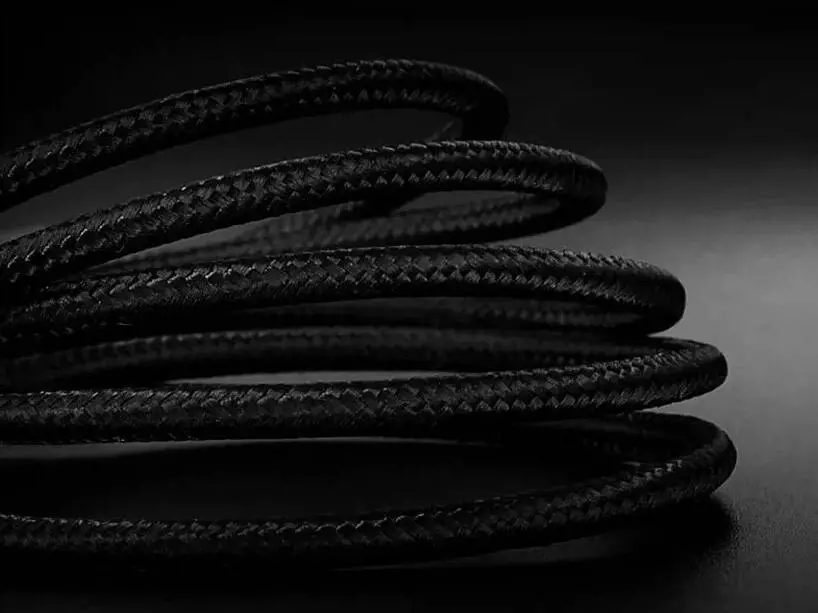 Кабель ZMI USB - Lightning MFi (AL853) 150 cm Black (Черный) Кабель ZMI USB - Lightning MFi (AL853) 150 cm Black (Черный)