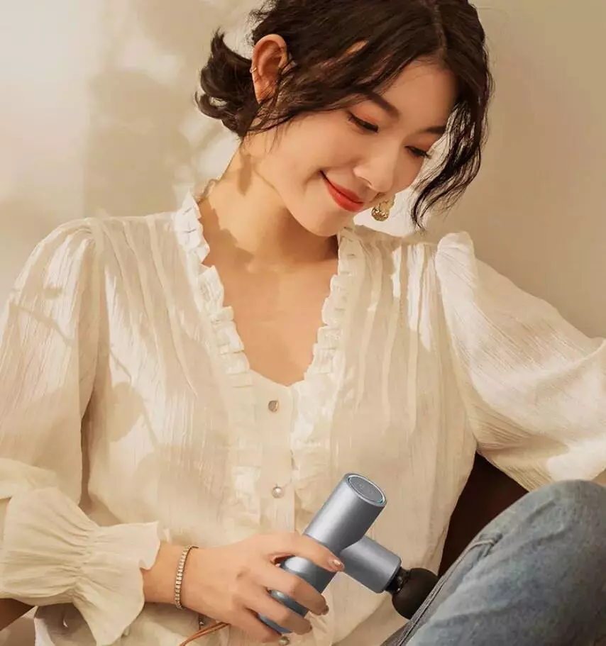 Массажный пистолет Xiaomi YUNMAI Fascia Massager Cosy Care YMFG-M351 Blue (Голубой) CN Массажный пистолет Xiaomi YUNMAI Fascia Massager Cosy Care YMFG-M351 Blue (Голубой) CN