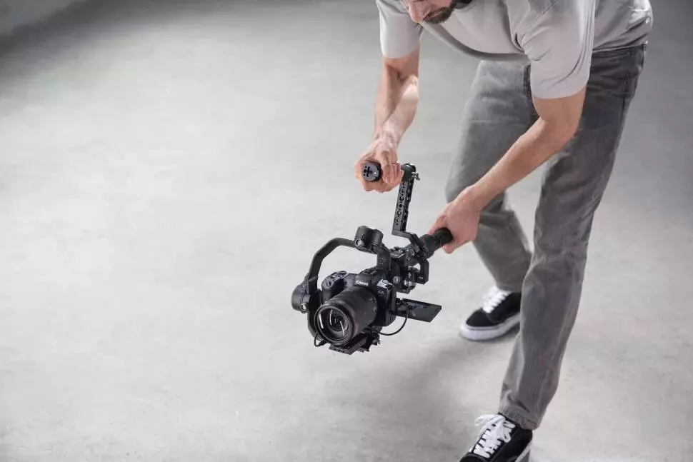 Электрический стабилизатор DJI RSC 2 Black (Черный) Электрический стабилизатор DJI RSC 2 Black (Черный)