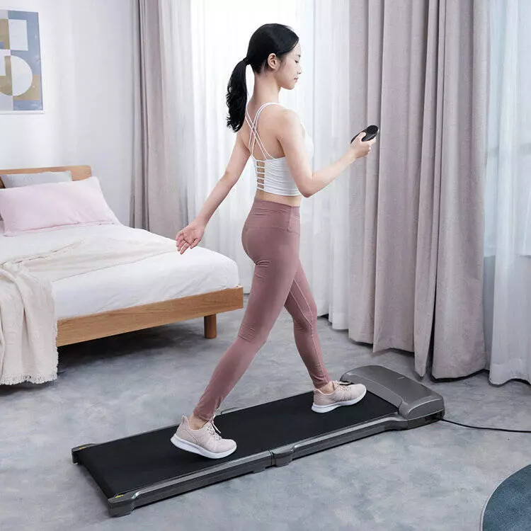 Электрическая беговая дорожка WalkingPad C1 Black (Черный) Электрическая беговая дорожка WalkingPad C1 Black (Черный)