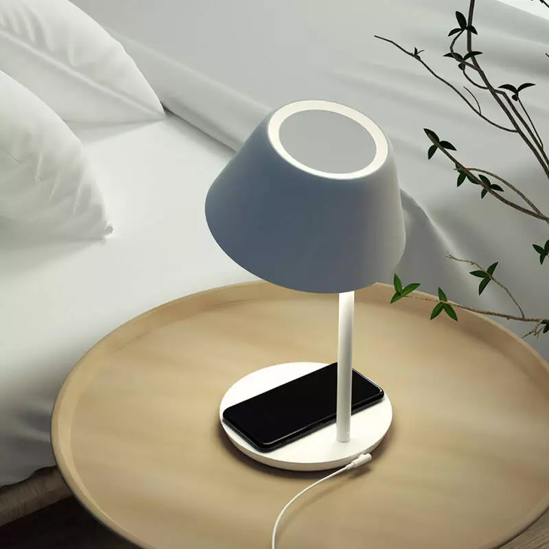 Настольная лампа светодиодная Xiaomi YEELIGHT LED TABLE LAMP (YLCT02YL), 18 Вт White (Белый) Настольная лампа светодиодная Xiaomi YEELIGHT LED TABLE LAMP (YLCT02YL), 18 Вт White (Белый)