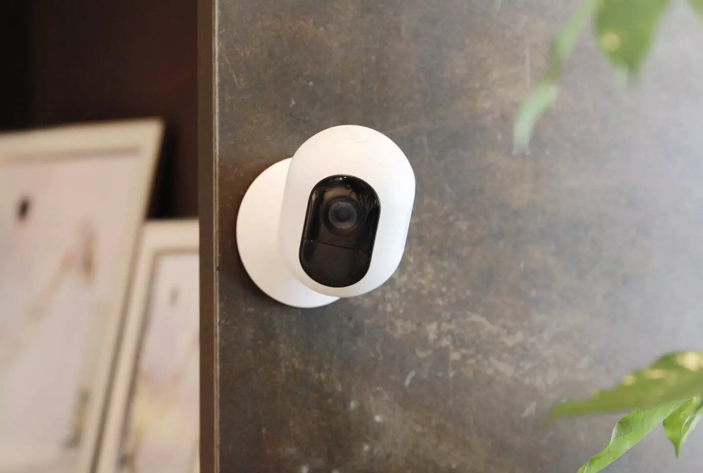 IP камера Xiaomi Yi Kami Wire-Free Camera Kit (WK101) White (Белый) IP камера Xiaomi Yi Kami Wire-Free Camera Kit (WK101) White (Белый)