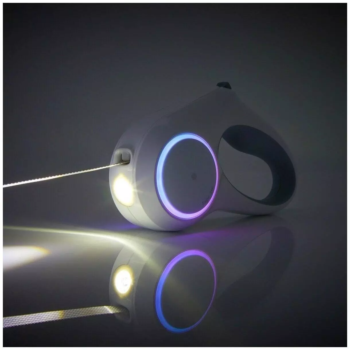 Поводок светящийся для собак Xiaomi PetKit Pet Leash Go Shine (с фонариком) White (Белый) Поводок светящийся для собак Xiaomi PetKit Pet Leash Go Shine (с фонариком) White (Белый)