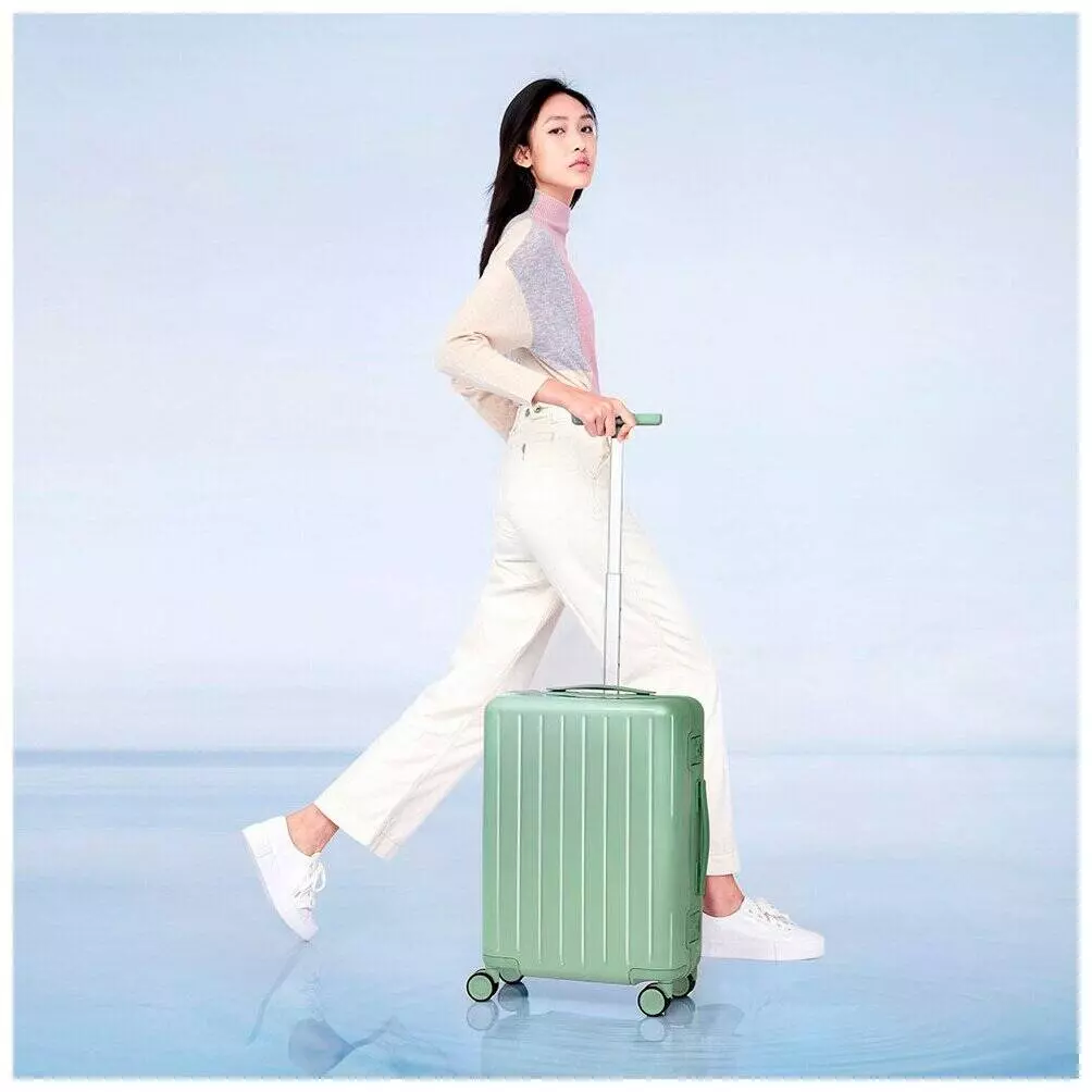 Чемодан NINETYGO Manhattan Luggage 20" Green (Зеленый) Чемодан NINETYGO Manhattan Luggage 20" Green (Зеленый)