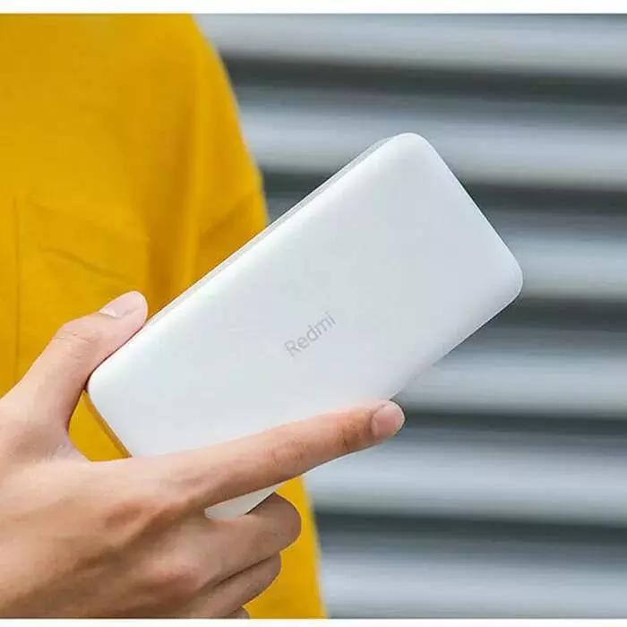 Аккумулятор Xiaomi Redmi Power Bank Fast Charge 20000 mAh (PB200LZM) White (Белый) Аккумулятор Xiaomi Redmi Power Bank Fast Charge 20000 mAh (PB200LZM) White (Белый)